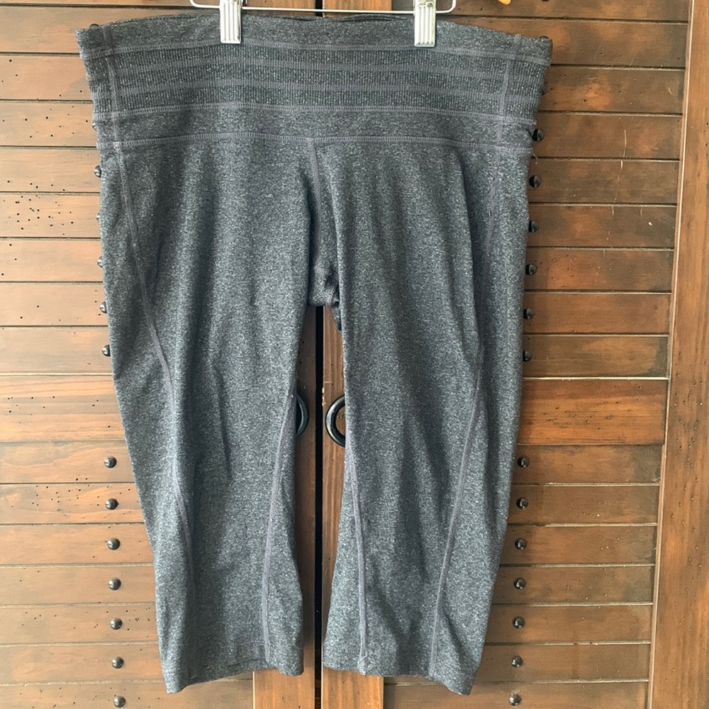 Prana grey cropped leggings